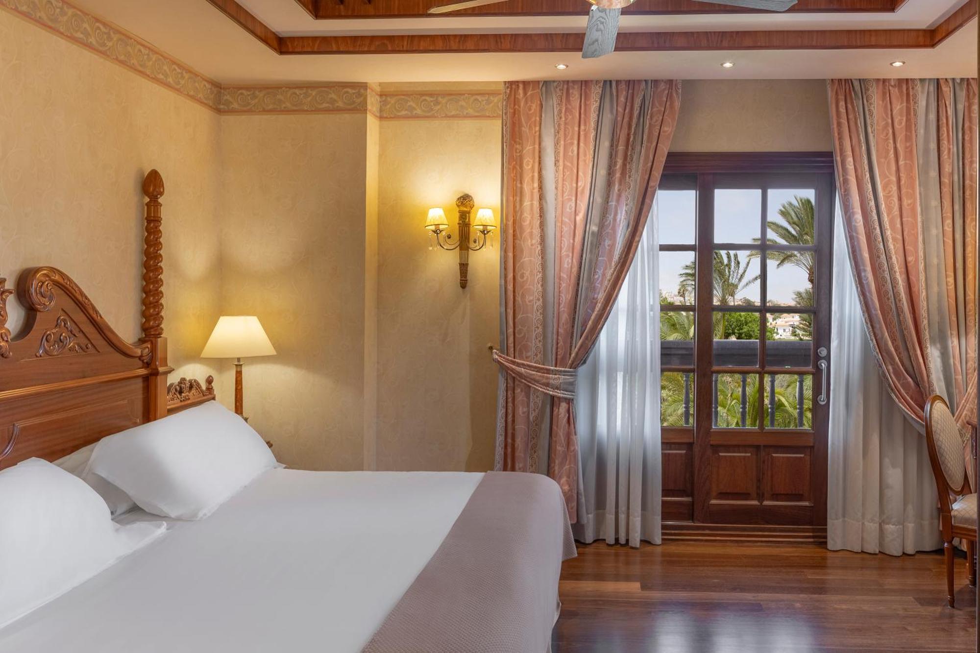 Elba Palace Golf Boutique Hotel - Adults Only Калета-де-Фусте Екстер'єр фото