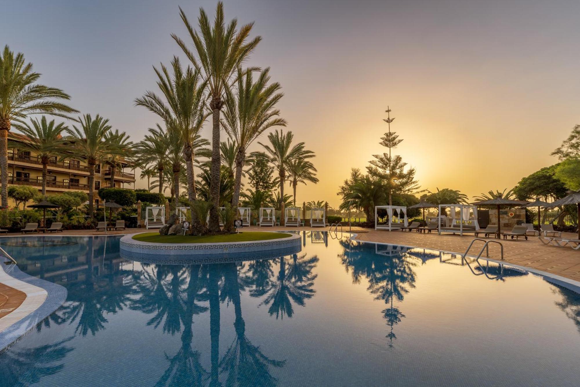 Elba Palace Golf Boutique Hotel - Adults Only Калета-де-Фусте Екстер'єр фото
