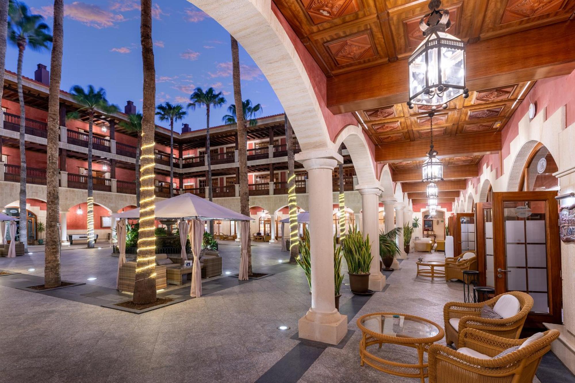 Elba Palace Golf Boutique Hotel - Adults Only Калета-де-Фусте Екстер'єр фото